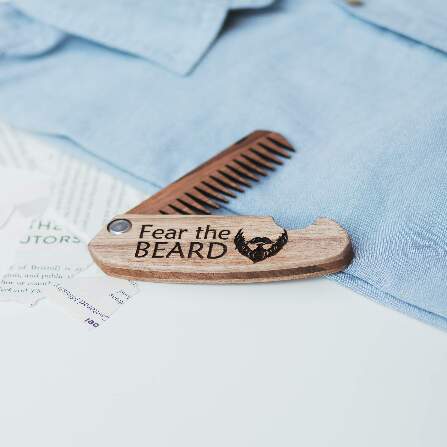  Fear the Beard – Гребень для бороды